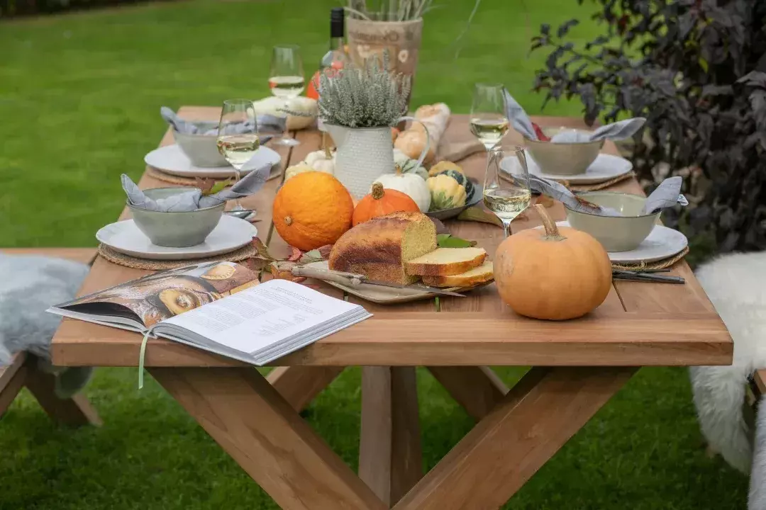 gartenmoebelset-richmond-teak-tisch-2-baenke_7
