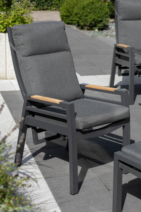 BL27102_BL27012_BL27013_Malaga_Tisch_200x90_dark-grey_Sevilla_Dining_Relaxsessel_Alu-Textilene_Teakarmlehne_Fusshocker _3_ (1)