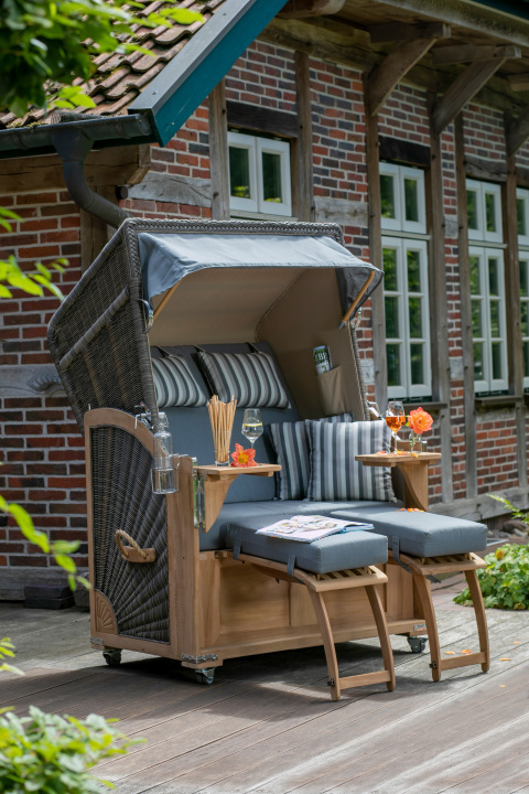 01223_00645_Strandkorb_Spiekeroog_Teak_Grey_Dessin_544_Glas_Becherhalter (5)