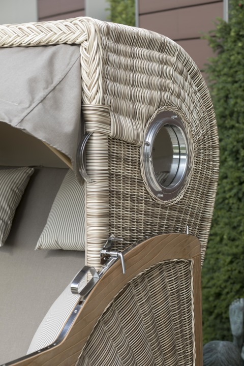 01434_Strandkorb_Amrum_Teak_Bullaugen_shell_534_milieu (15)
