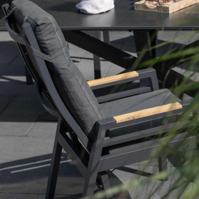 Listing-Stoerer_323x411px18