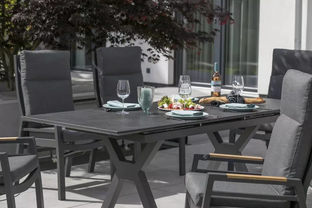 BL27012_BL27108_Relaxsessel_Sevilla_Textilene_Tisch_Granada_200x90cm_dark_grey _16_