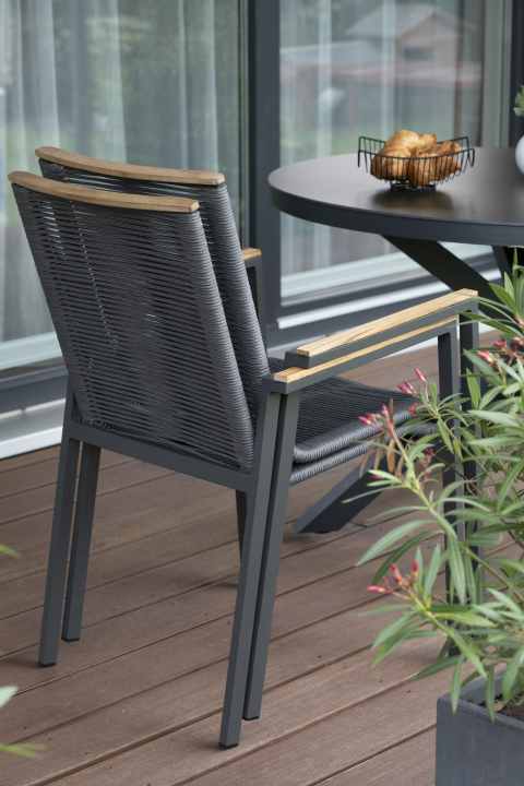 BL27010_BL27100_Dining_Stapelsessel_Alicante_Rope_Tisch_Malaga_120cm_rund_dark _4_