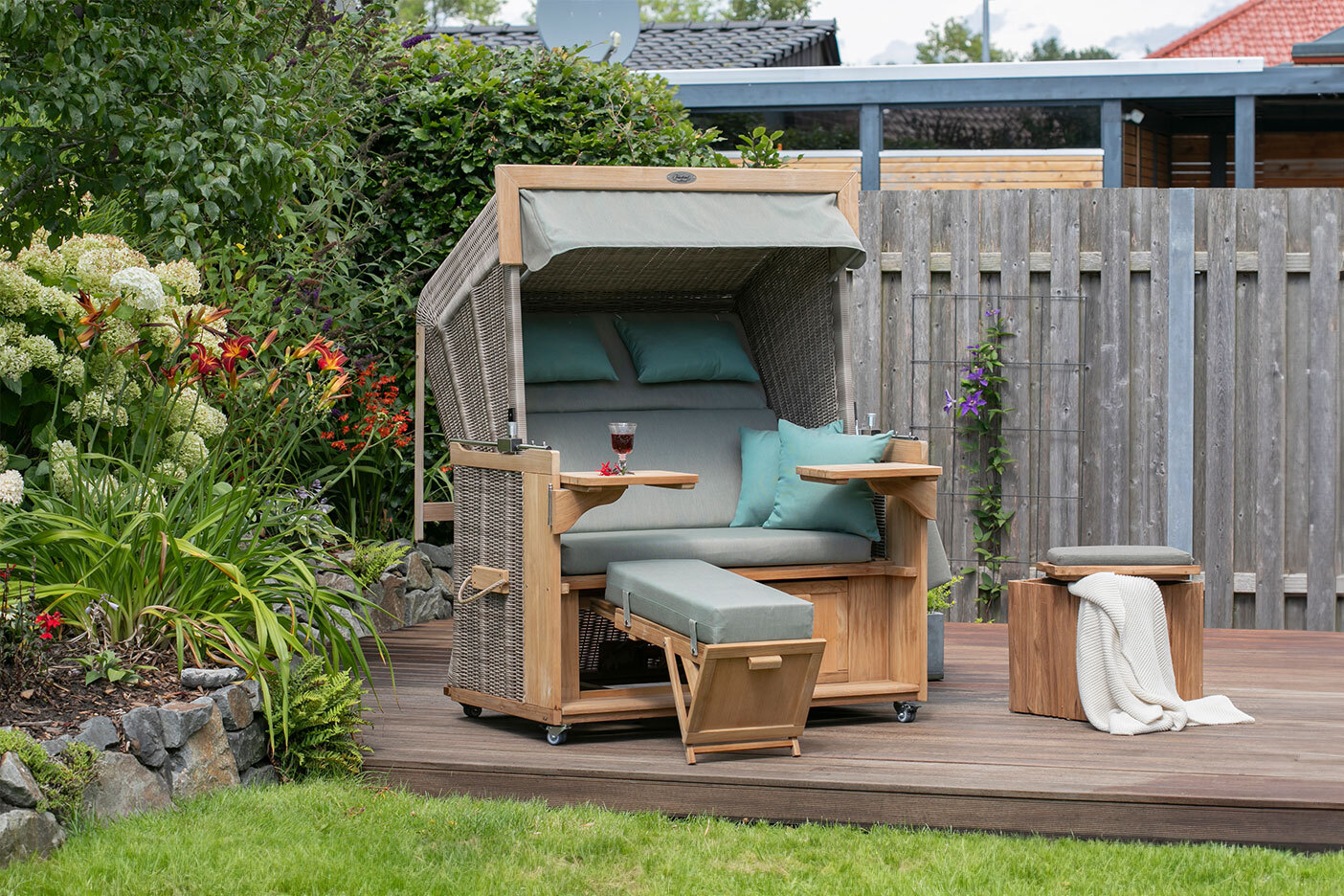 4250008T_4280008T_66253_17002_Friesland_Sylt_XL_XXL_PE_white_kubu_Des_128_Woodie_Box_Schatulle_Kuscheldecke_beige-_1__mod